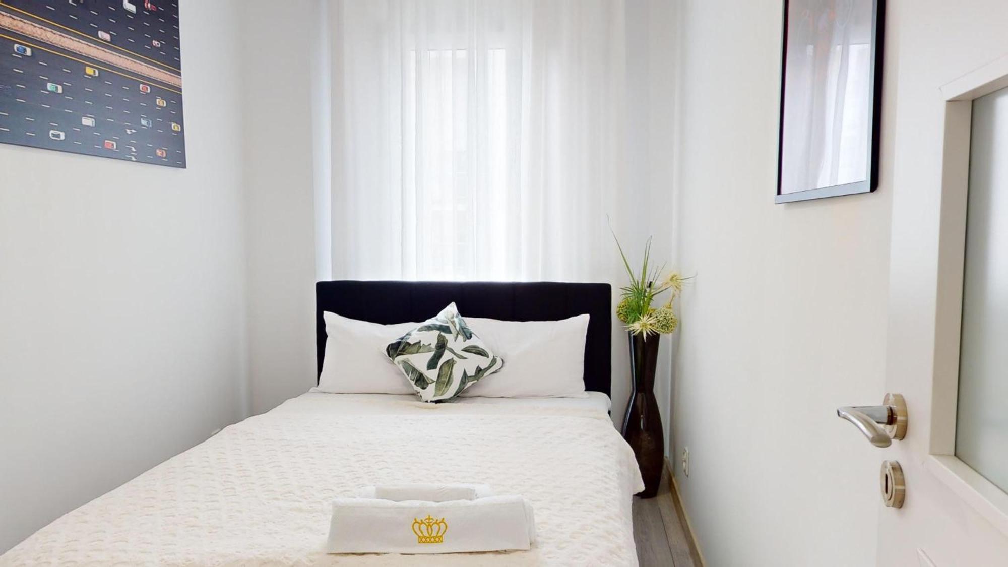 Family House By The River Odra -Panoramic Terrace - 3Room Apartment With 2 Separate Bedrooms And 2 Balconies By Wroapart-Pl- Perfect For Family & Business Stays Wrocław Kültér fotó