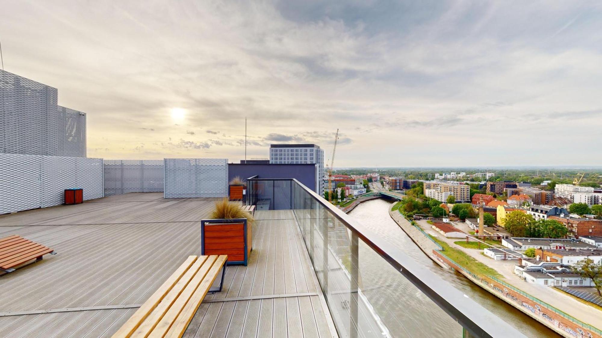 Family House By The River Odra -Panoramic Terrace - 3Room Apartment With 2 Separate Bedrooms And 2 Balconies By Wroapart-Pl- Perfect For Family & Business Stays Wrocław Kültér fotó